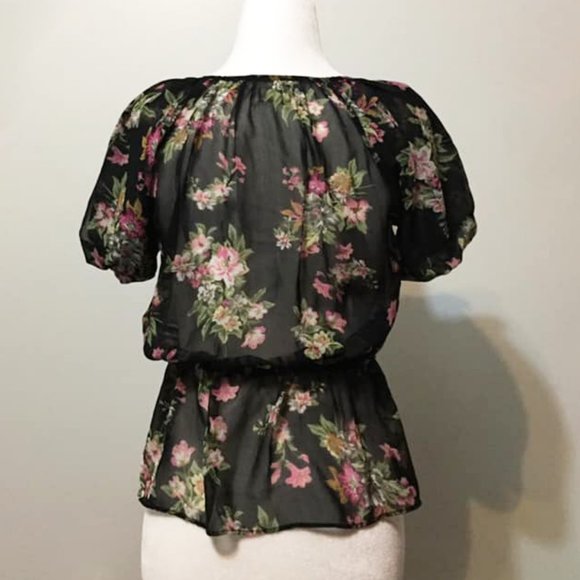 🍒5/$20🍒YDE Black Floral Ruffle Blouse - Picture 3 of 6